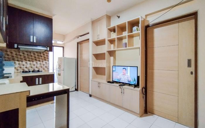 Serene 2BR Gateway Ahmad Yani Cicadas By Travelio