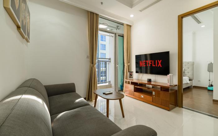 Vinhomes Central Park Collection V by Elevate