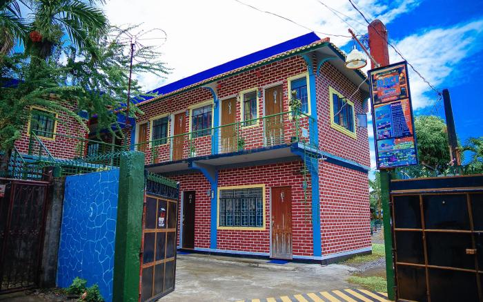 DMI Hotels & Apartments Tabaco Albay by RedDoorz