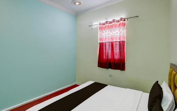 OYO Flagship Vrindavan garden guest house and hotel