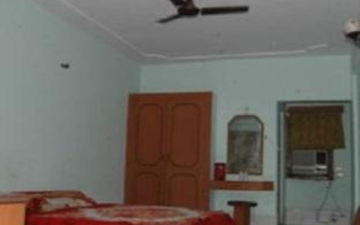 Hotel Viren International