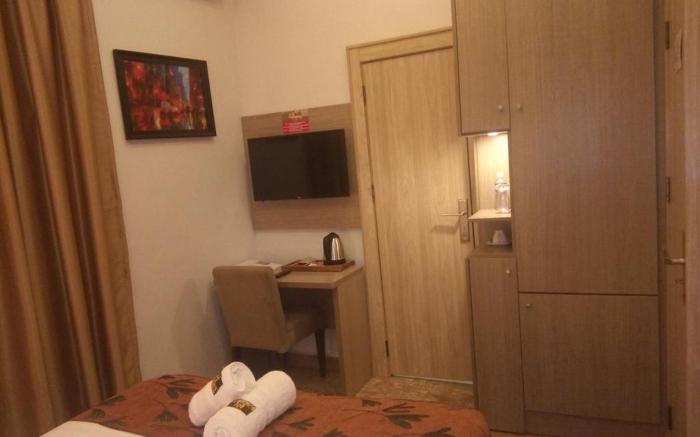 Moz 1 Executive Guest House