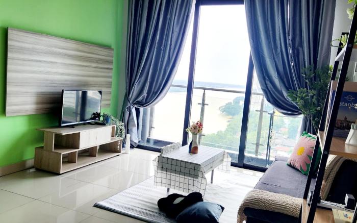 Prestige Sky 2 Bedrooms (A10-5) | Wifi