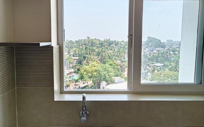 Sky Oasis: Luxe 3BHK Apartment.