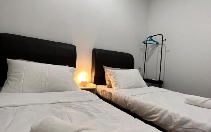 Twin Room in Georgetown - E