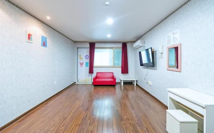 Gyeongsan Annex Pension