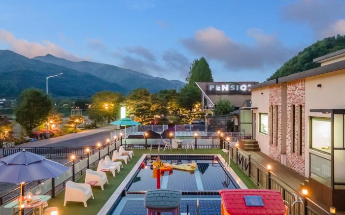 Gapyeong Ttonggangaji Kids Poolvilla