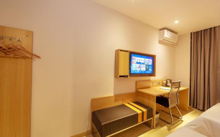 7Days Premium Chengdu Railway East Station Branch