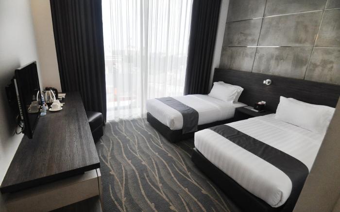 Dreamtel Jakarta Hotel