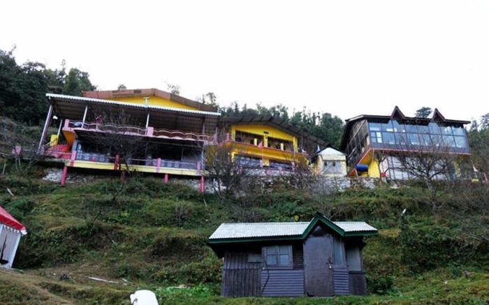 Apple Orchard Resort By Royal Collection hotels,