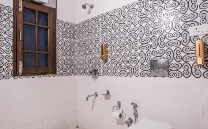 THE SUNSET ABODE SHIMLA 4BR WITH VALLEY VIEWS