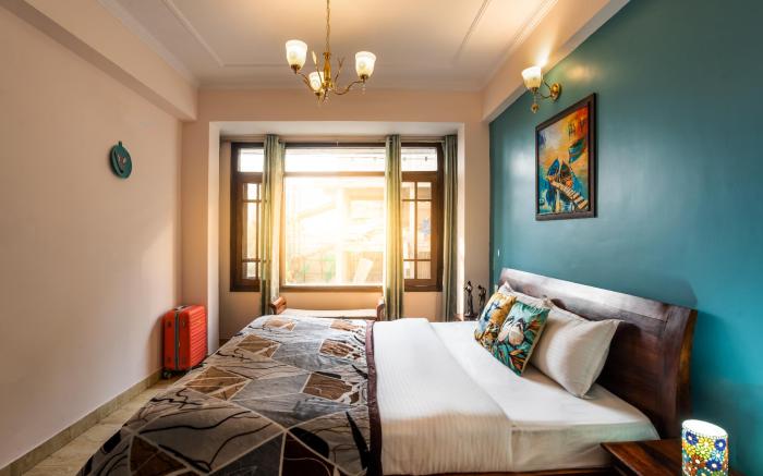 THE SUNSET ABODE SHIMLA 4BR WITH VALLEY VIEWS