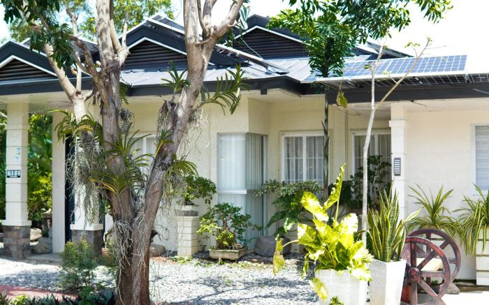 Bambulaklak - House with Zen Garden in Davao City