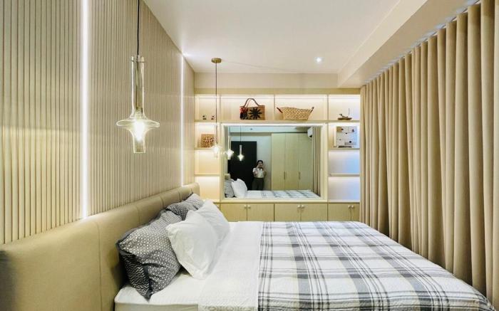 * *10 Luxurious King Suite