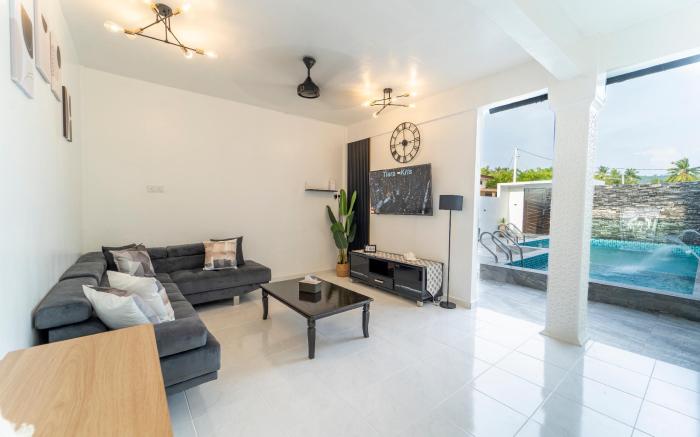Exclusive Luxury Villa  Modern
