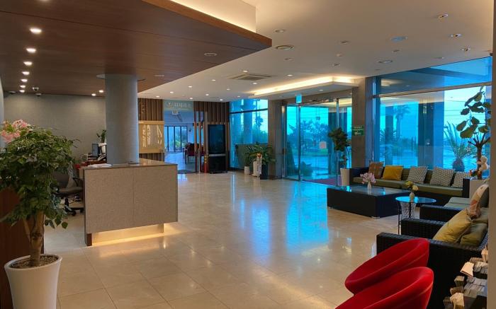 AVA Hotel Jeju Hamdeok