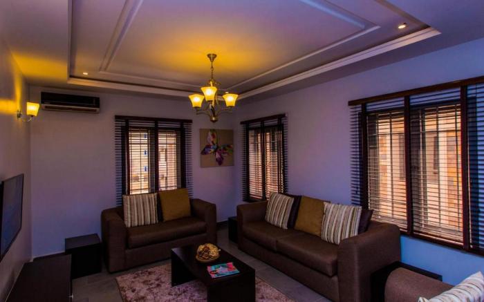 Tenny's Place Apartments Garki