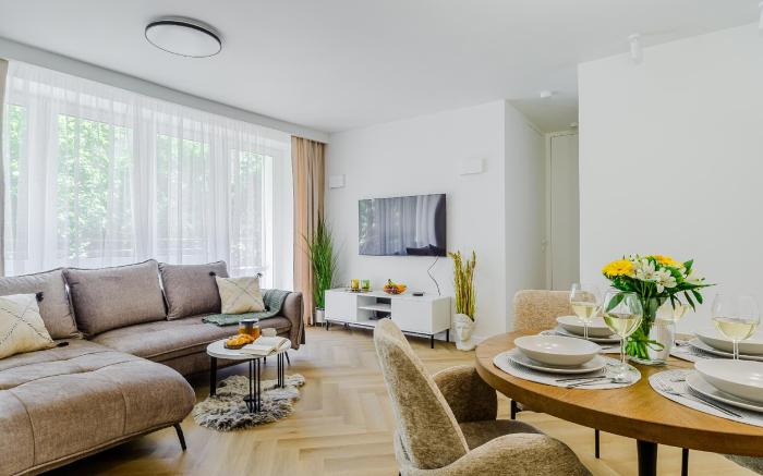 Lumina 4-room apart near Pałac Kultury