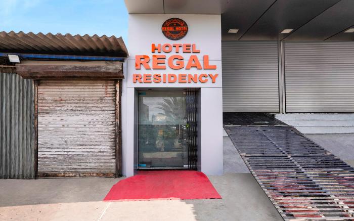 FabHotel Regal Residency - Nr. BKC