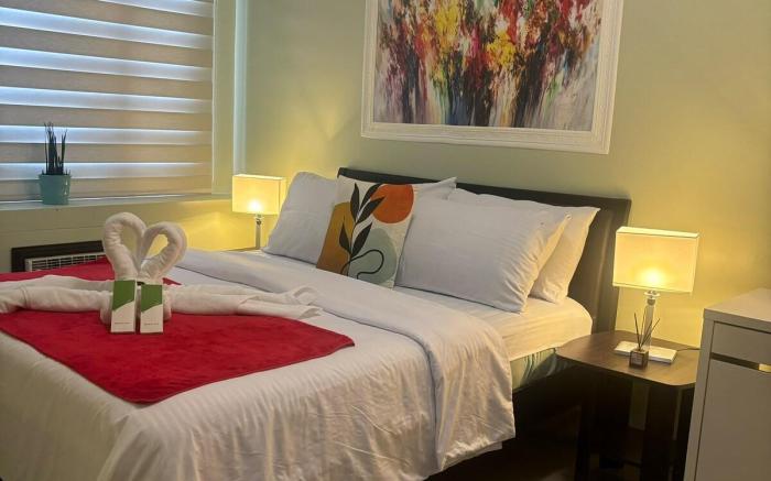 Golden Palm at Palm Tree Villas