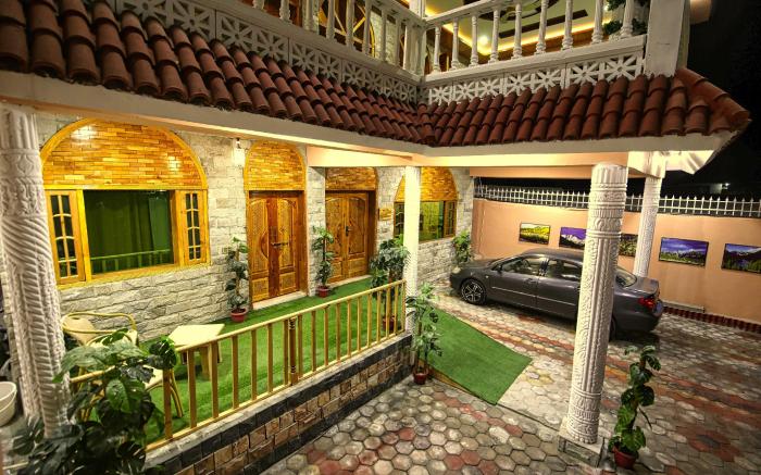 Oak Residency