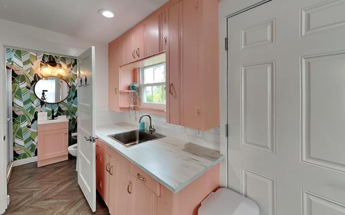 Coral Cottage
