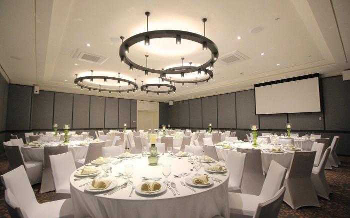 Mella Hotel Manila near NAIA Airport