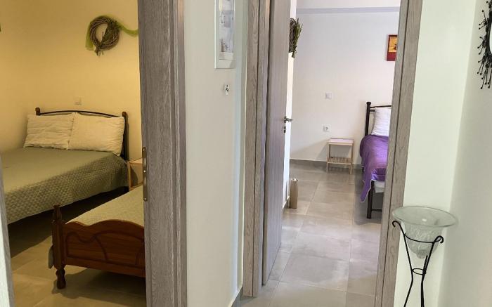 Kamena Home Apartment in Kamena Vourla