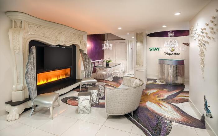 Staypineapple, An Artful Hotel, Midtown