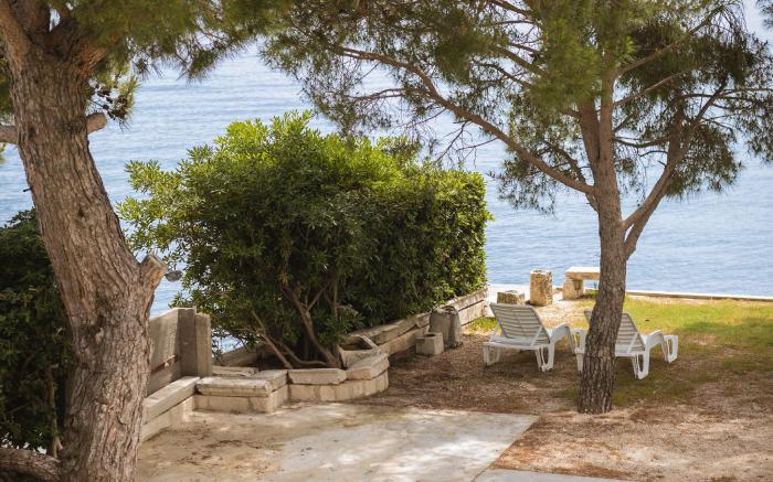 Seaside apartments in Herceg Novi