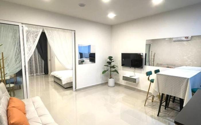 Maxhome Premium CityView Studio@The Shore KK C8N