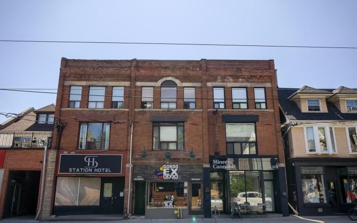 The Station Aparthotel