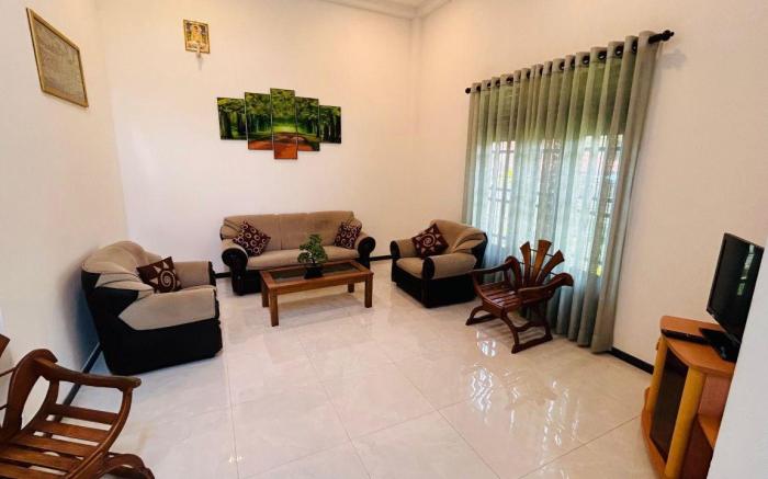 Yemima Villa