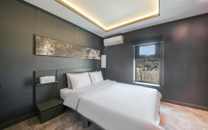 Muju Muju Self check-in Motel