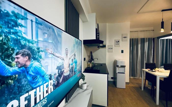 2 Bedrooms Family Room/Group Near Airport
