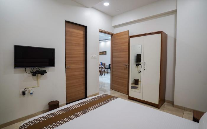 Sparks Fly Serviced apartments kharghar