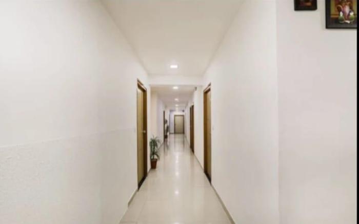 Veejay Hotel
