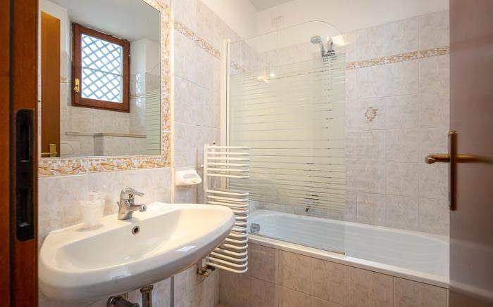 Lilium Hotel