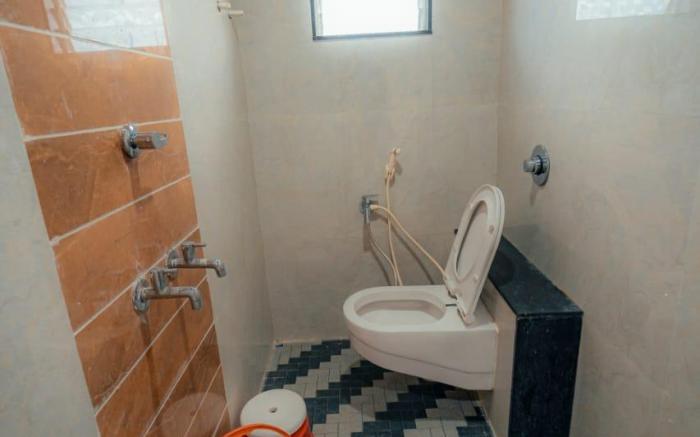 SHREE LAXMI NARAYAN LODGE PANDHARPUR 