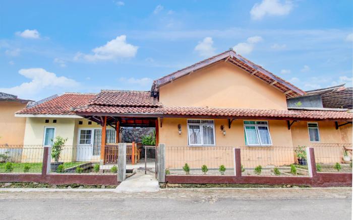 SPOT ON 94005 Homestay Bintang Syariah