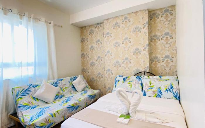 Condo Unit w/ Pool view+2 beds+Pool+Netflix
