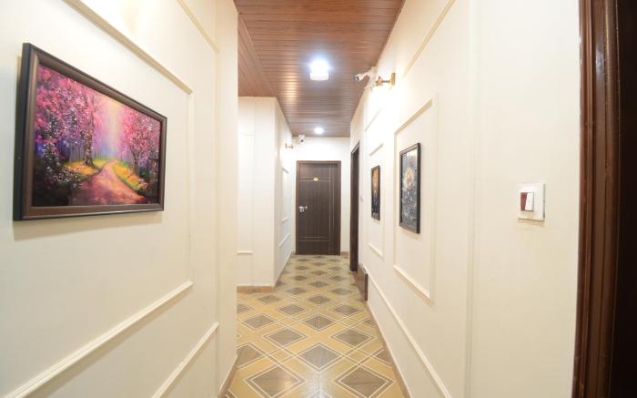 Hotel Shri Dhwaja Inn near Shrinathji Temple