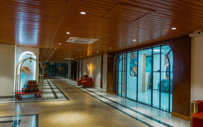 Trunk and Trolley Gachibowli