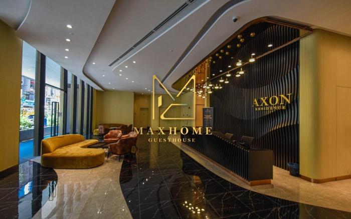 Sky pool@Axon Bukit Bintang 2room A12