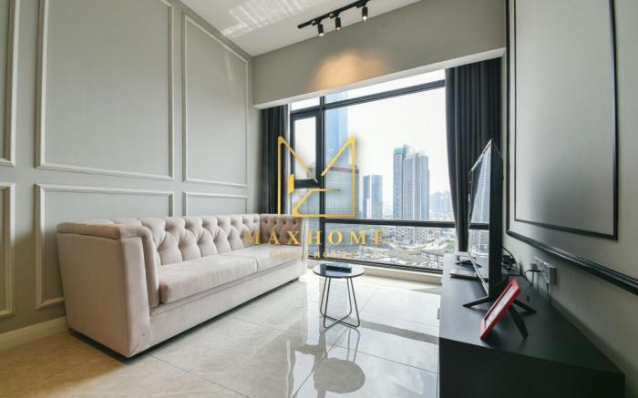 Sky pool@Axon Bukit Bintang 2room A12