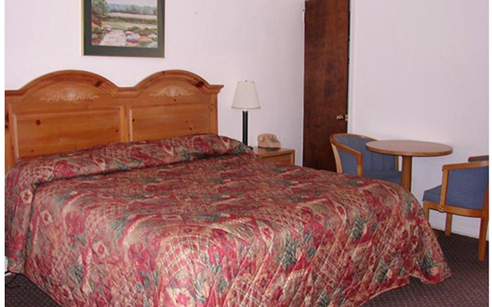 Red Carpet Inn & Suites Morgantown