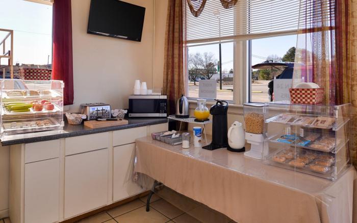 Red Carpet Inn Battleboro