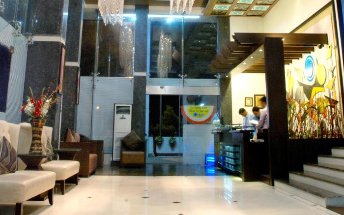 Hotel Orbit