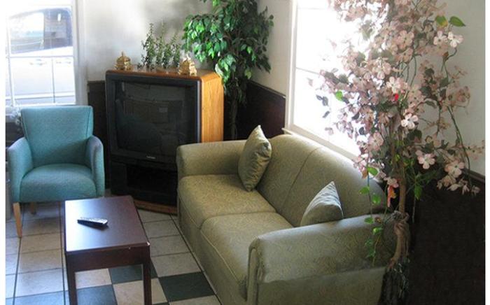 Scottish Inn and Suites Perry