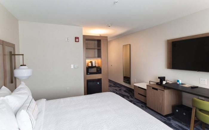 Fairfield Inn & Suites Northfield